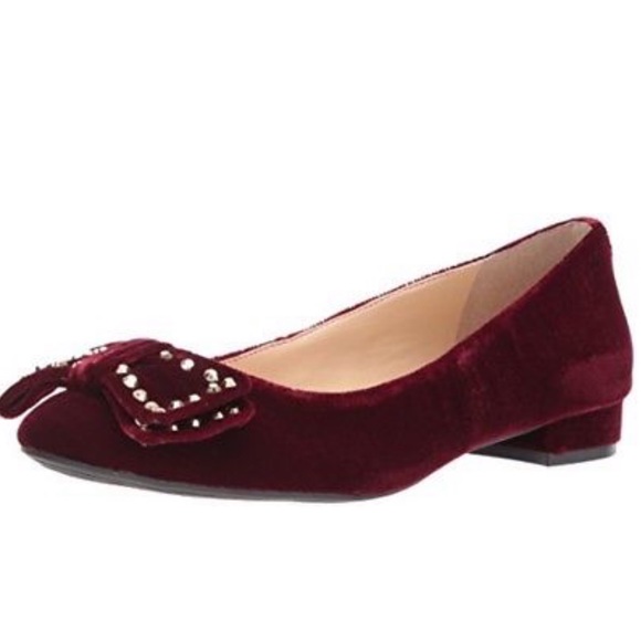 Vince Camuto Velvet Ballerina Flats NWOB - Picture 2 of 8